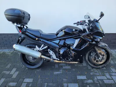 SUZUKI GSX 1250 FA – foto 3