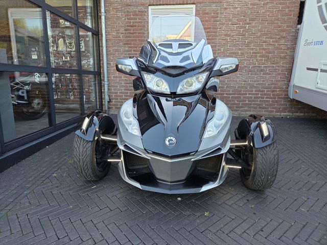 can-am - spyder-rt
