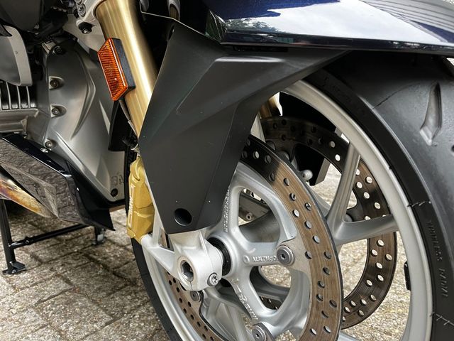 bmw - r-1250-rt