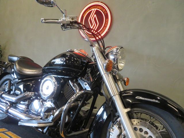 yamaha - xvs-1100-a-dragstar-classic