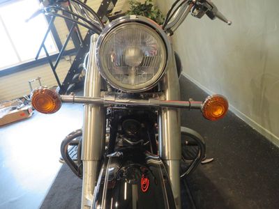 YAMAHA XVS 650 DRAGSTAR – foto 4