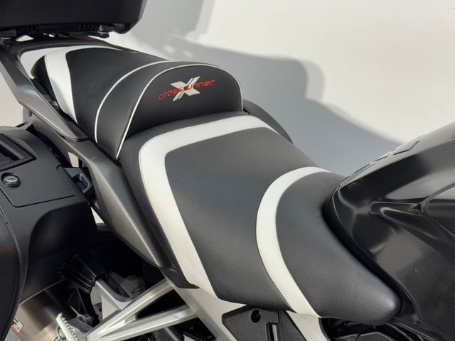 honda - vfr-800-x-crossrunner