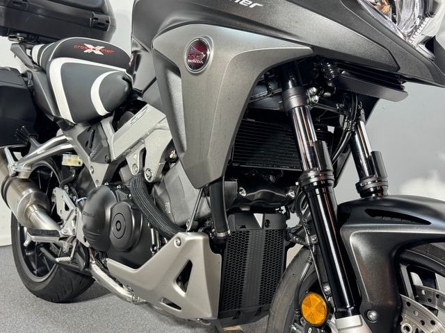 honda - vfr-800-x-crossrunner