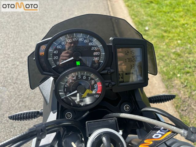 bmw - f-800-r