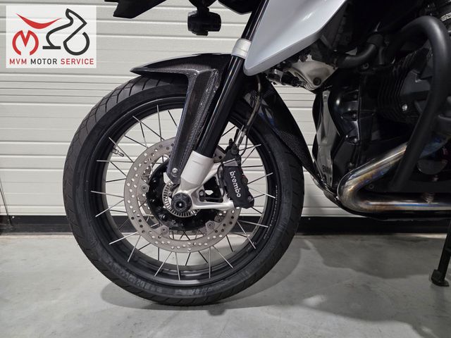 bmw - r-1200-gs-triple-black-edition