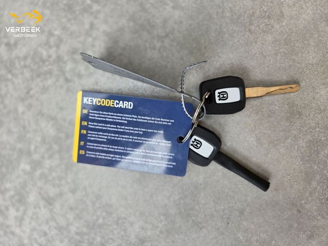 husqvarna - svartpilen-401