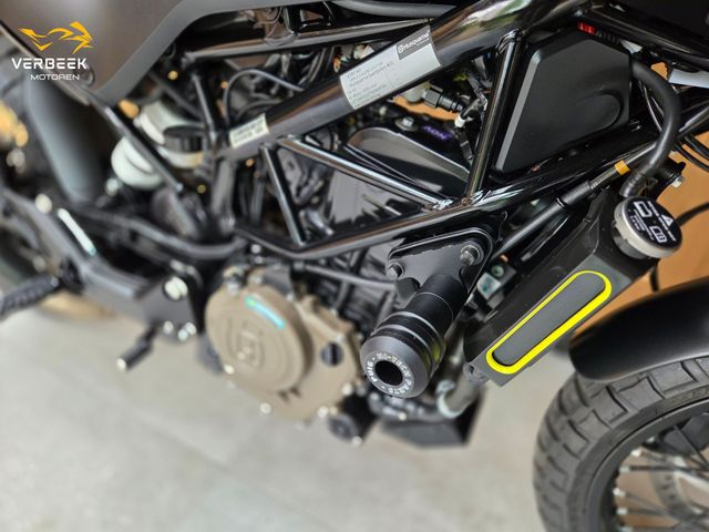 husqvarna - svartpilen-401