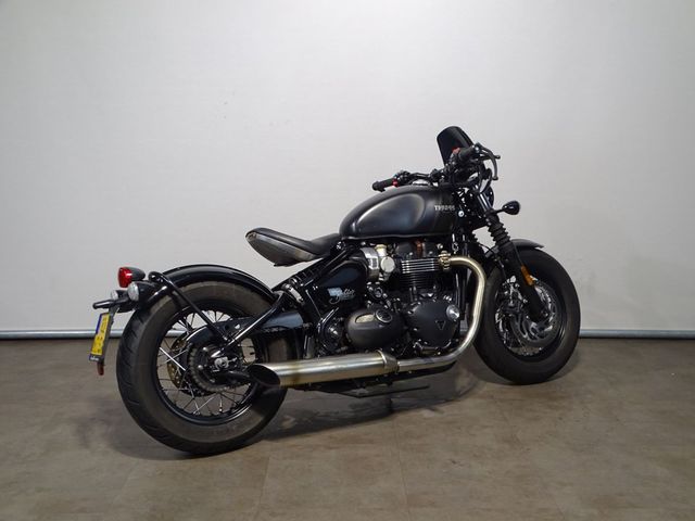 triumph - bonneville-bobber