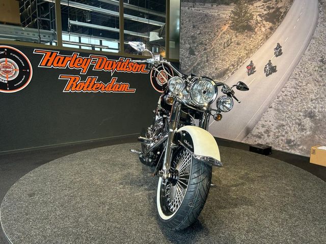 harley-davidson - softail-deluxe-flstni