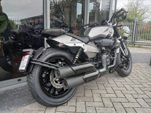 benelli - leoncino-bobber