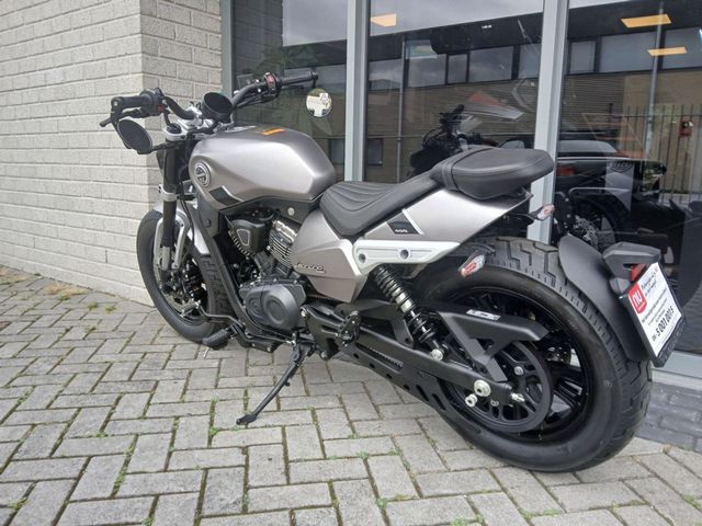 benelli - leoncino-bobber