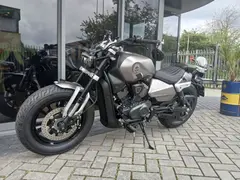 Benelli Leoncino Bobber 2026 nieuw – foto 5 van 11