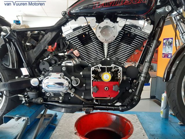 harley-davidson - street-bob-fxdb