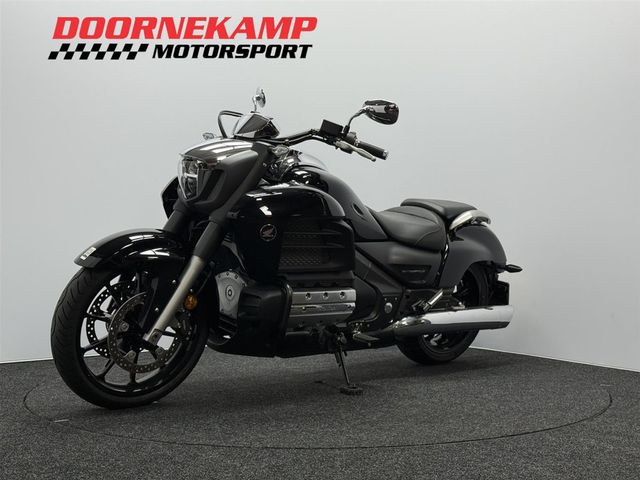 honda - f6-c-gl-1800-valkyrie