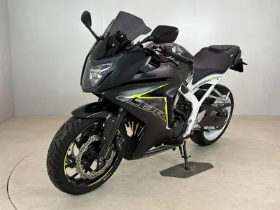 HONDA CBR 650 F – foto 4