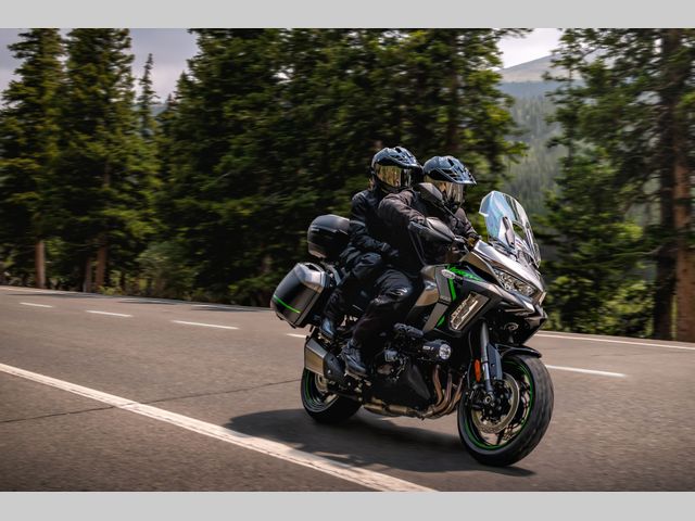 kawasaki - versys-1100-s