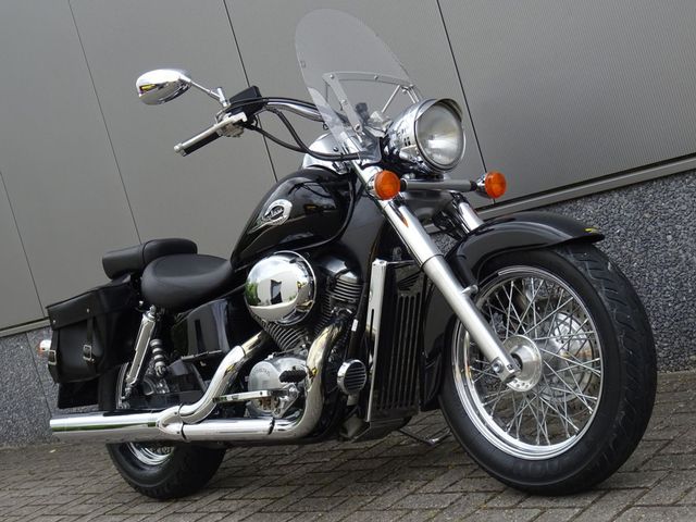honda - vt-750-c2-shadow-ace