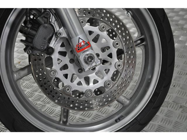 honda - cbr-400-rr