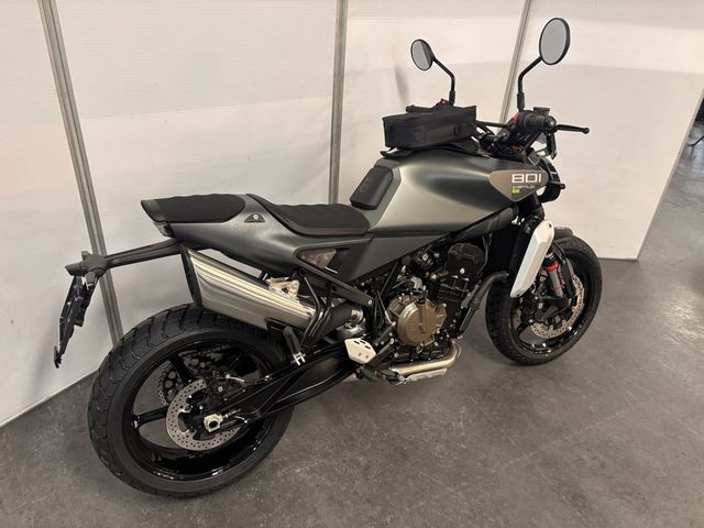 husqvarna - svartpilen-801