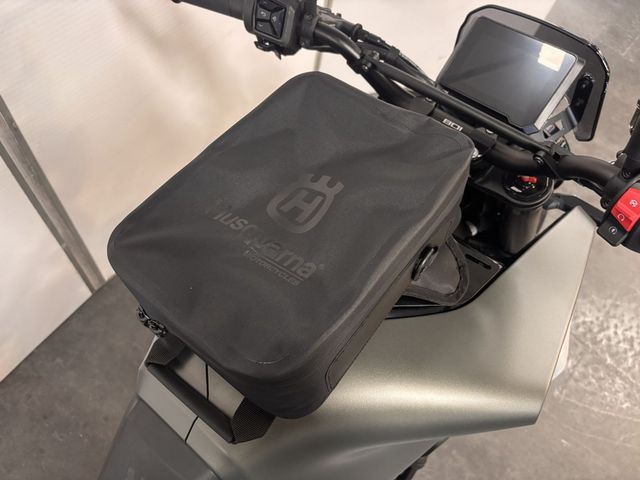 husqvarna - svartpilen-801