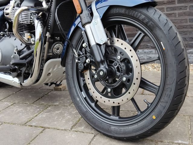 royal-enfield - super-meteor-650