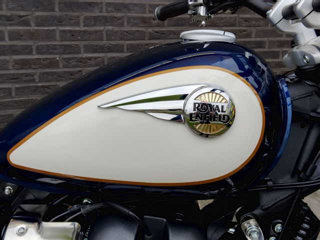 royal-enfield - super-meteor-650