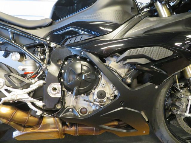 bmw - s-1000-rr