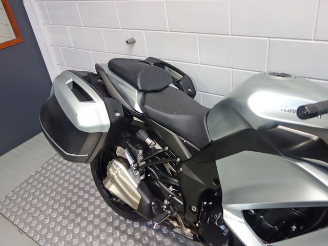 kawasaki - z-1000-sx