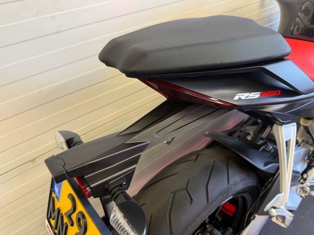 aprilia - rs-660