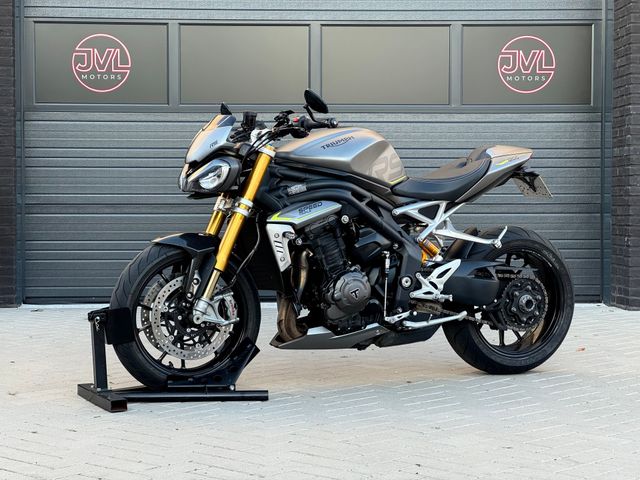triumph - speed-triple-1200-rs