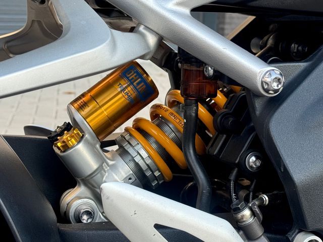 triumph - speed-triple-1200-rs