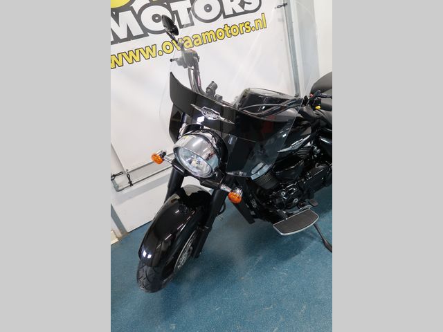suzuki - intruder-c-1500-bt