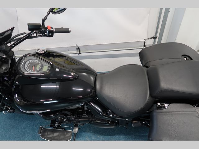 suzuki - intruder-c-1500-bt