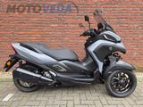 YAMAHA TRICITY 300