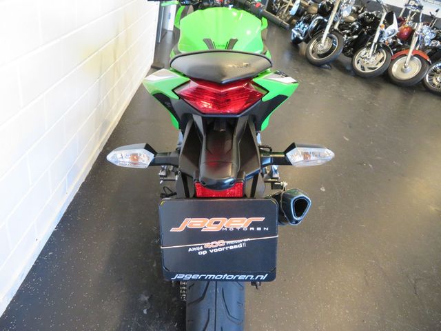 kawasaki - ninja-300