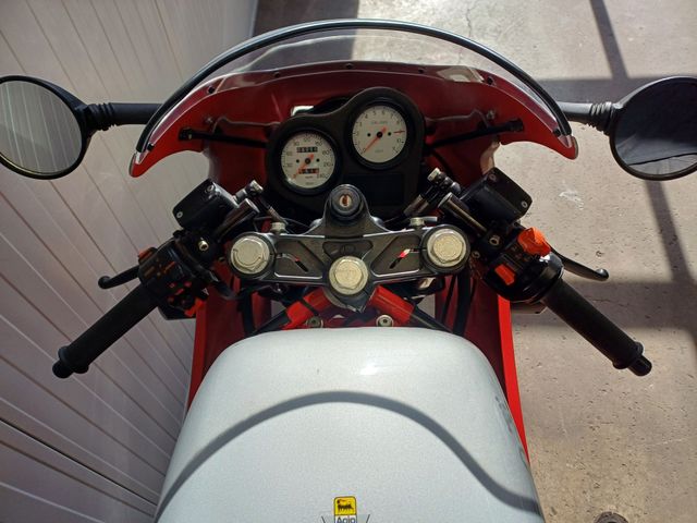 ducati - 750-sport-carenata