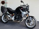 BMW F 900 R