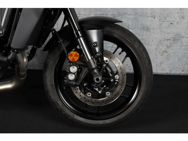 yamaha - mt-09-y-amt