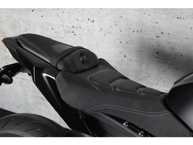 yamaha - mt-09-y-amt