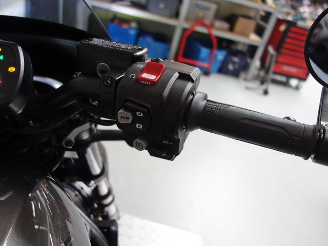 honda - cmx-1100-rebel-dct