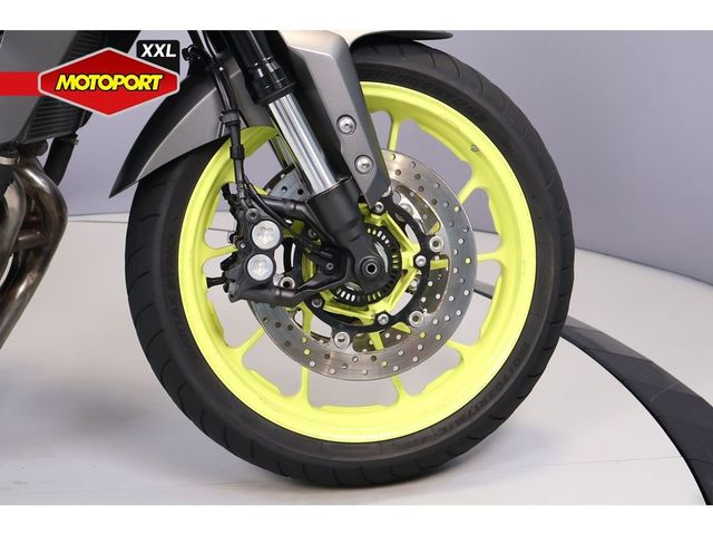 yamaha - mt-09