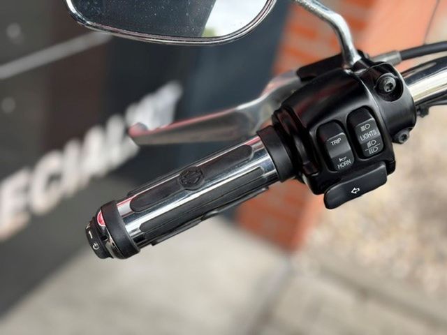 harley-davidson - switchback-fld-dyna