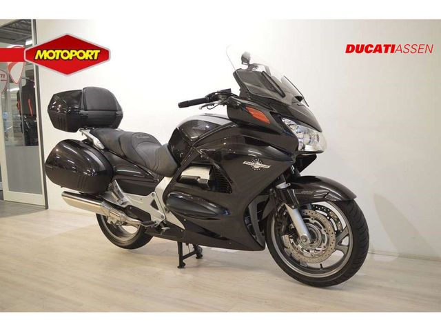 honda - st-1300-pan-european-abs