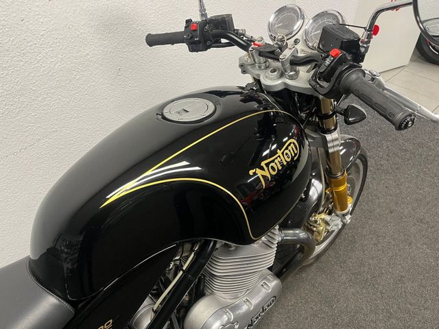 norton - commando-961-sport