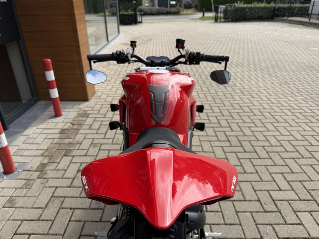 ducati - streetfighter-v4