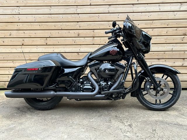 harley-davidson - street-glide-special-flhxs