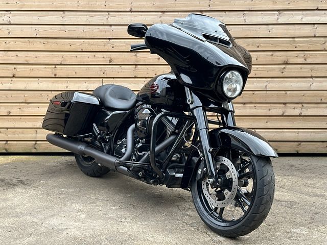 harley-davidson - street-glide-special-flhxs
