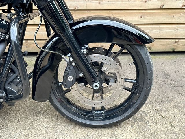 harley-davidson - street-glide-special-flhxs