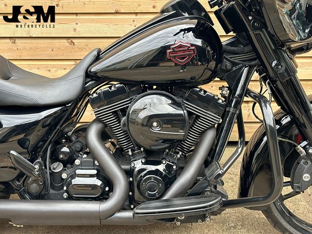 harley-davidson - street-glide-special-flhxs