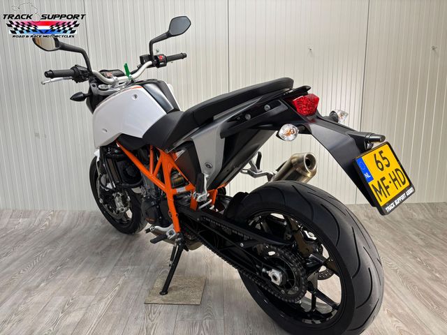 ktm - 690-duke-abs